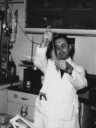 Dr. Joseph B. Kirsner in his lab in the 1930s. The University of Chicago was the first institution to establish a full-time department of gastroenterlology.